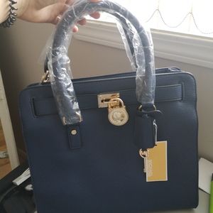 BRAND NEW Michael Kors Jet Set Tote Purse